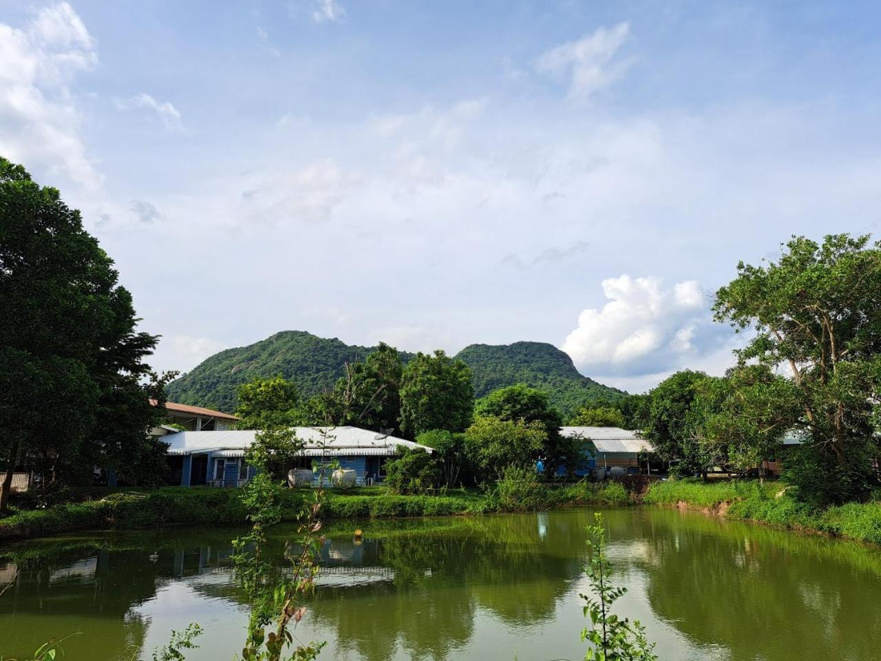 Armthong Resort Nakhon Nayok Ngoại thất bức ảnh